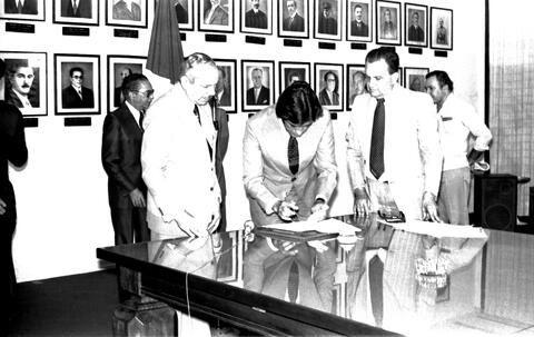 Open original Document numérique