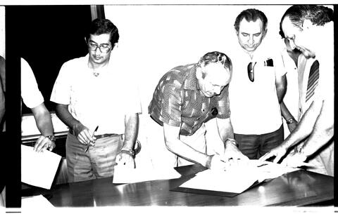 Open original Document numérique